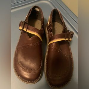 Chaco leather shoes